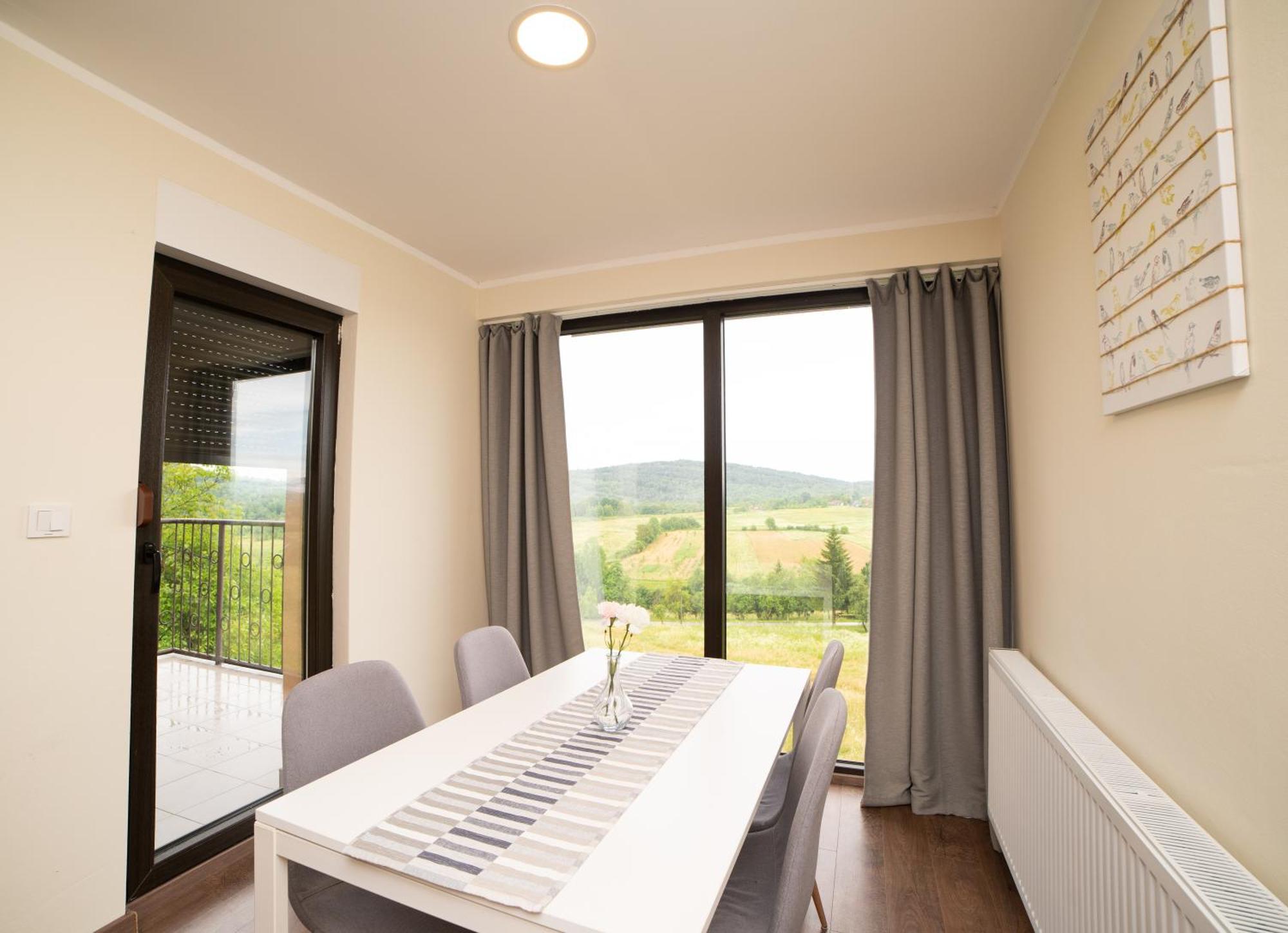 Jankovi Dvori Otel Rakovica Oda fotoğraf